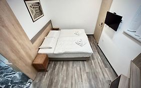 Oh Apartments & Rooms
